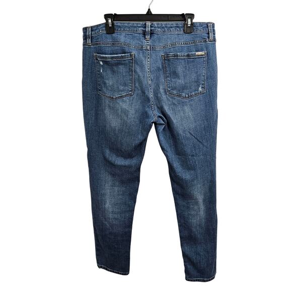 WHBM Embroidered Distressed Midrise Girlfriend Jeans. Size 10. - Picture 2 of 7